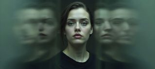 Depersonalizacija i derealizacija kao Spliting: Zašto Dolazi Do ‘Cepanja’ Identiteta“